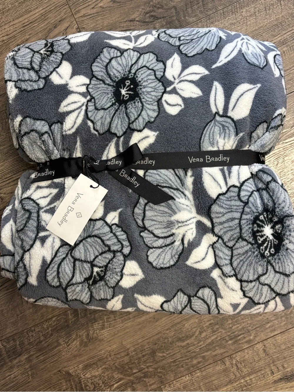 NWT Vera Bradley Moonshadow Meadow Throw Blanket 80